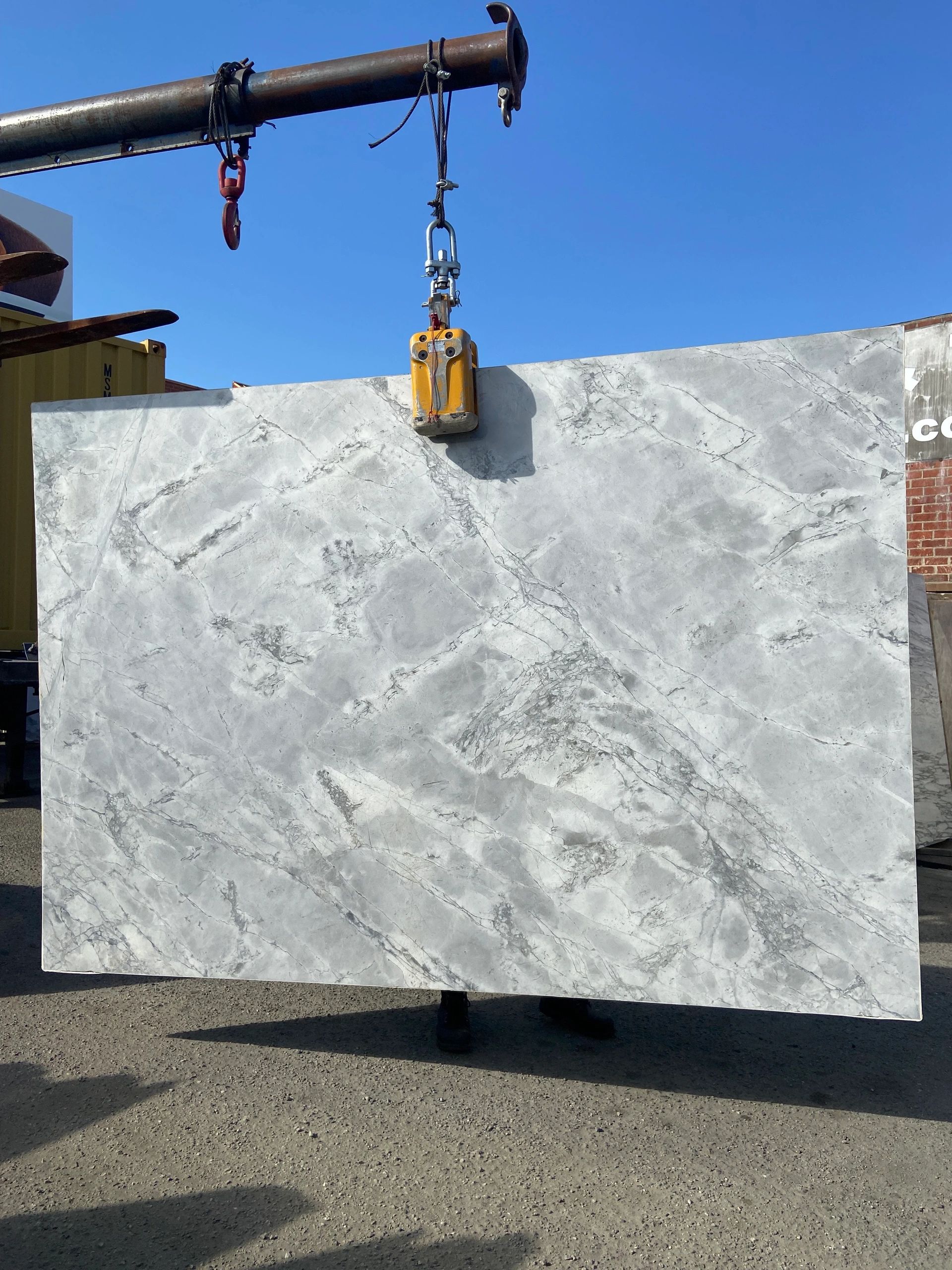Super White soft Quartzite slabs in Los Angeles